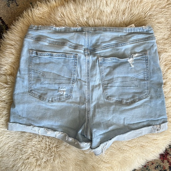 AE High Rise Midi Shorts - Picture 2 of 5